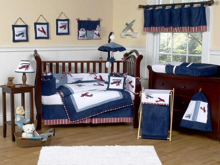 habitaciones de bebé niño detalles telas azul ideas