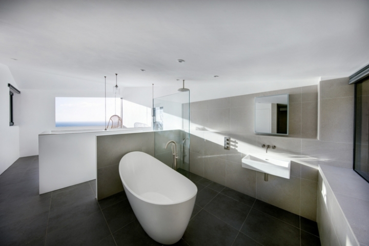 Casa de vacaciones de lujo diseñada por AR Design Studio