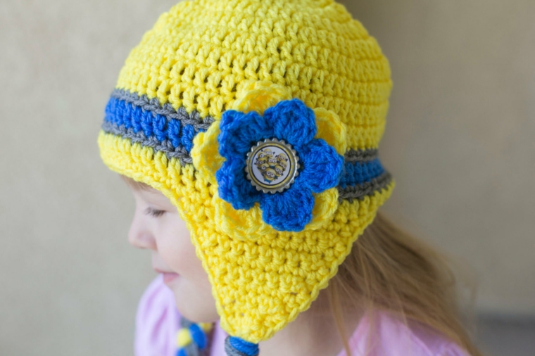 amarillo azul combinados a la perfeccion combinacion amarillo azul flor cabeza ninas