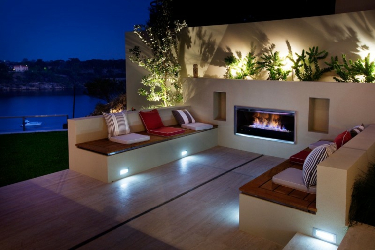 ideas para decorar jardin chimenea exterior Ritz Exterior Design moderno