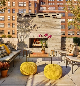 ideas-para-decorar-jardin-chimenea-exterior-studio-M