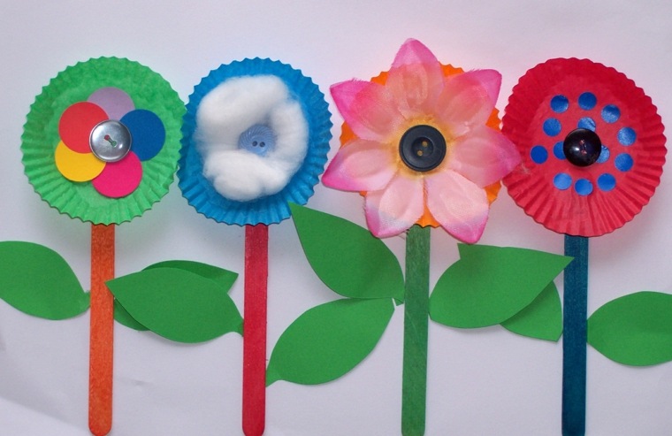 manualidades para niños diseño flores algodon coloridas