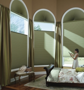 Cortinas para ventanas abatibles - diseños funcionales y bonitos