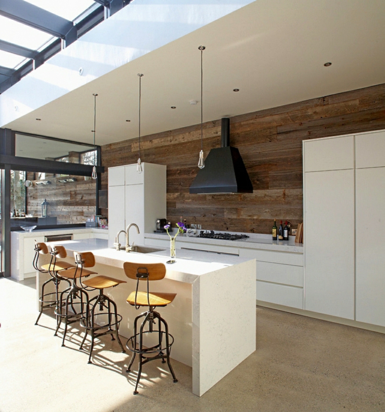 un diseño atractivo y elegante cocinas blancas modernas pared madera ideas