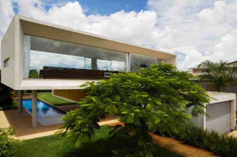 diseño de casas-contemporaneo-brasil-jardin