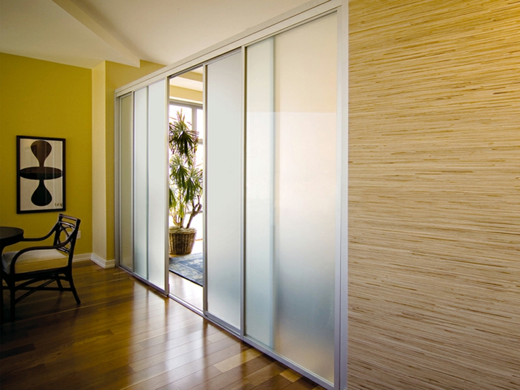 Puertas correderas de cristal para interiores con clase