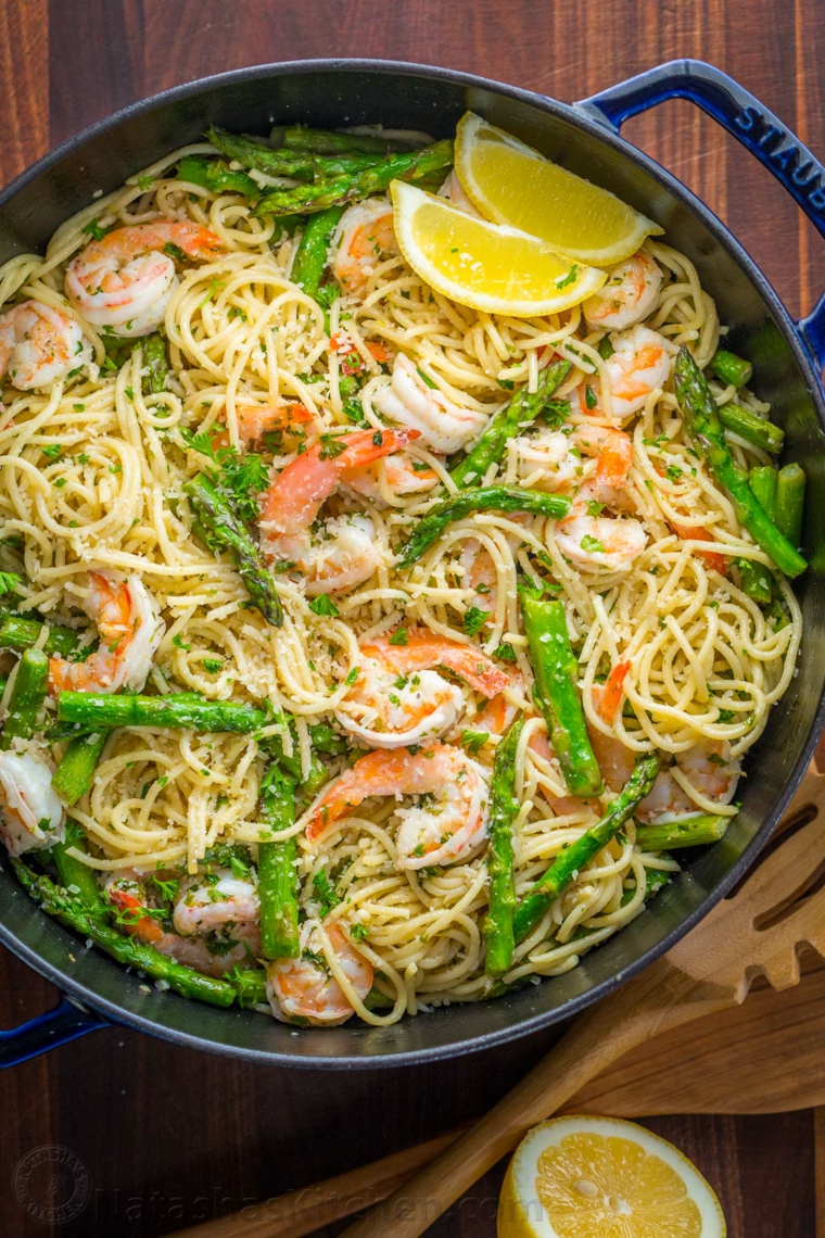espaguetis con gambas al ajillo