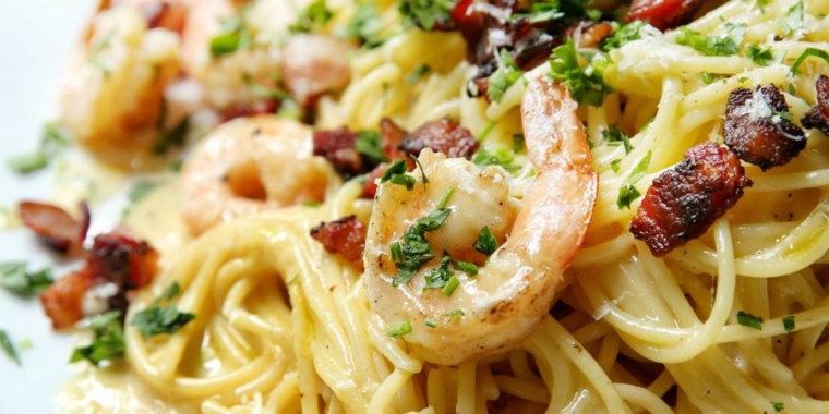 gambas con espaguetis preparar