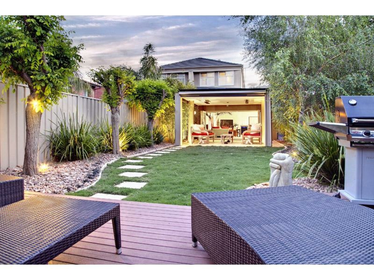 Decoración de jardines pequeños y patios traseros