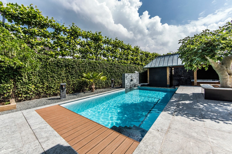 suelos de grava y muro verde en un diseño minimalista jardines-piscinas-grava-suelos-muro-verde-minimalistas