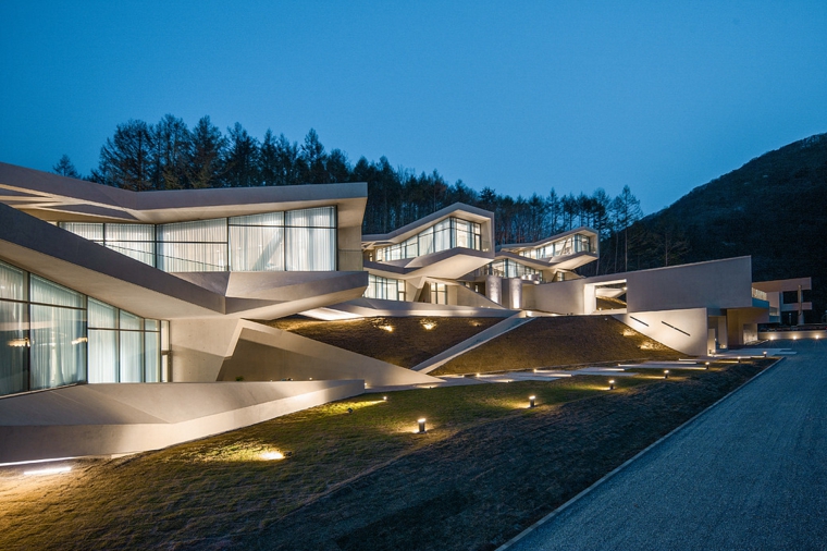 Arquitectura moderna en Hongcheon, Corea del Sur