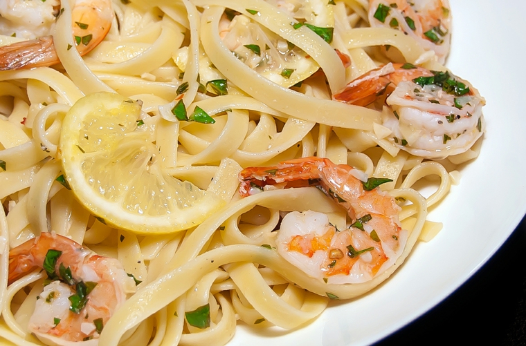 recetas espaguetis gambas preparar