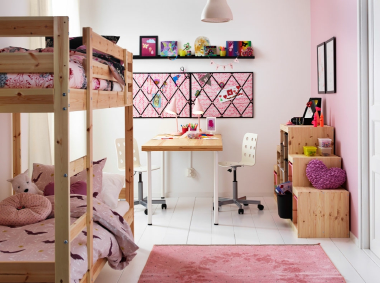 habitacion-ninos-literas-madera-espacio-pequeno