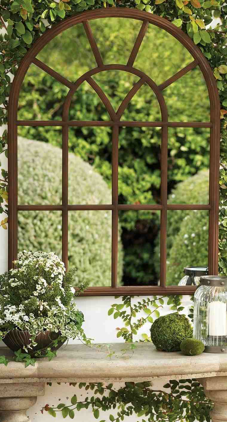 ideas para decorar jardín-espejos-opciones-originales