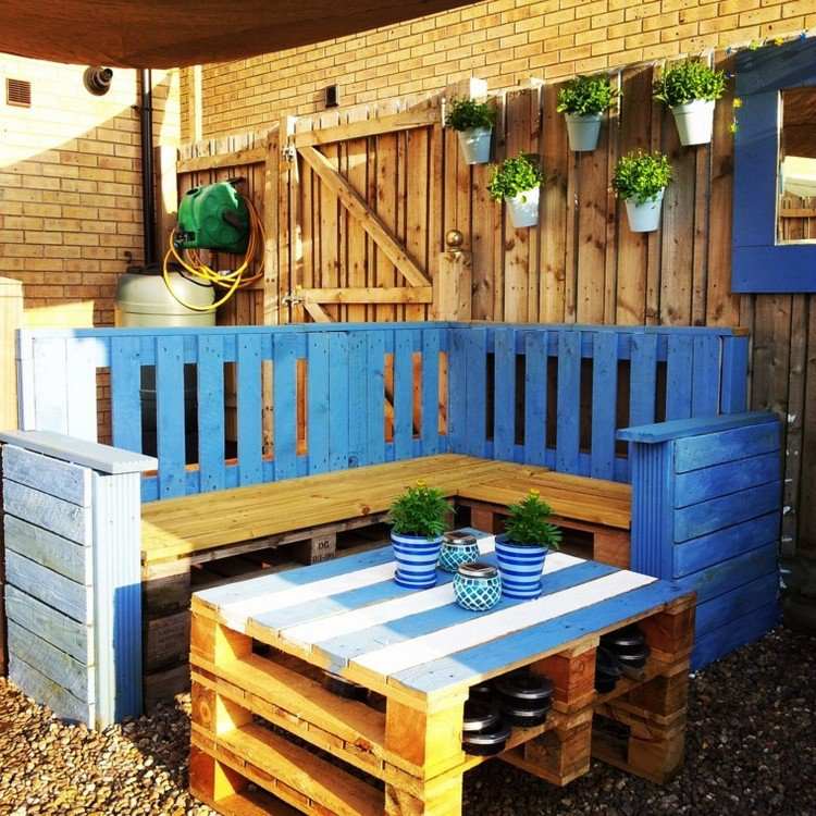 muebles de jardín baratos mesa-sofa-color-azul-madera-lacada
