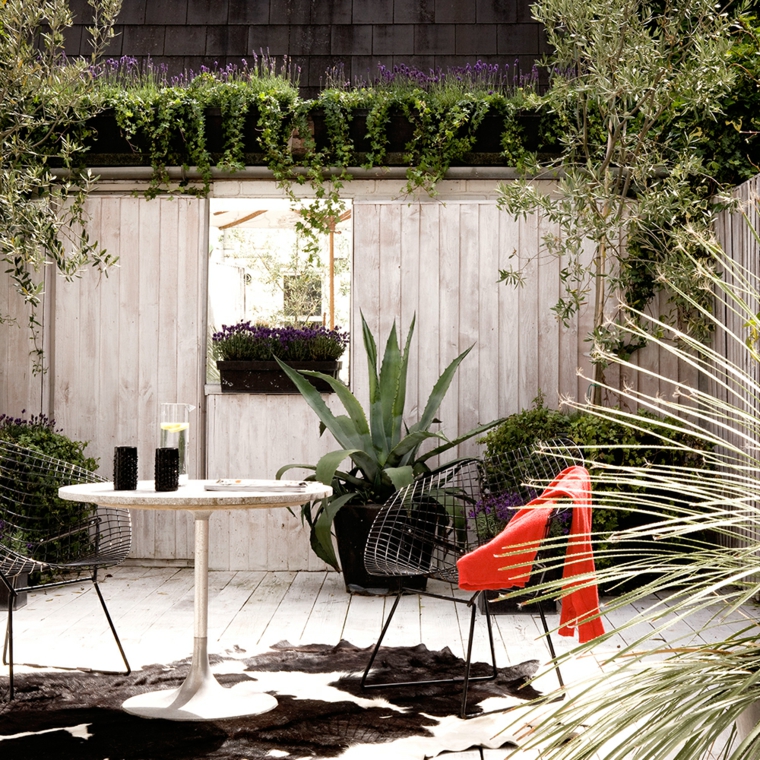jardin-muebles-estilo-contemporaneo-espejo-decoracion