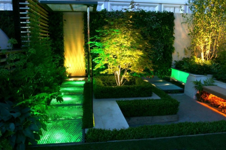 Luces de jardín y estupendas ideas de iluminación para exteriores