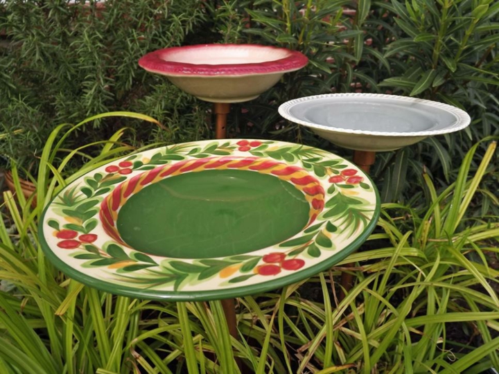 decorar jardin barato platos comedores