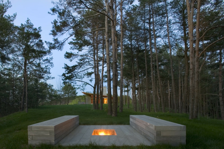originales asientos para chimeneas de jardín