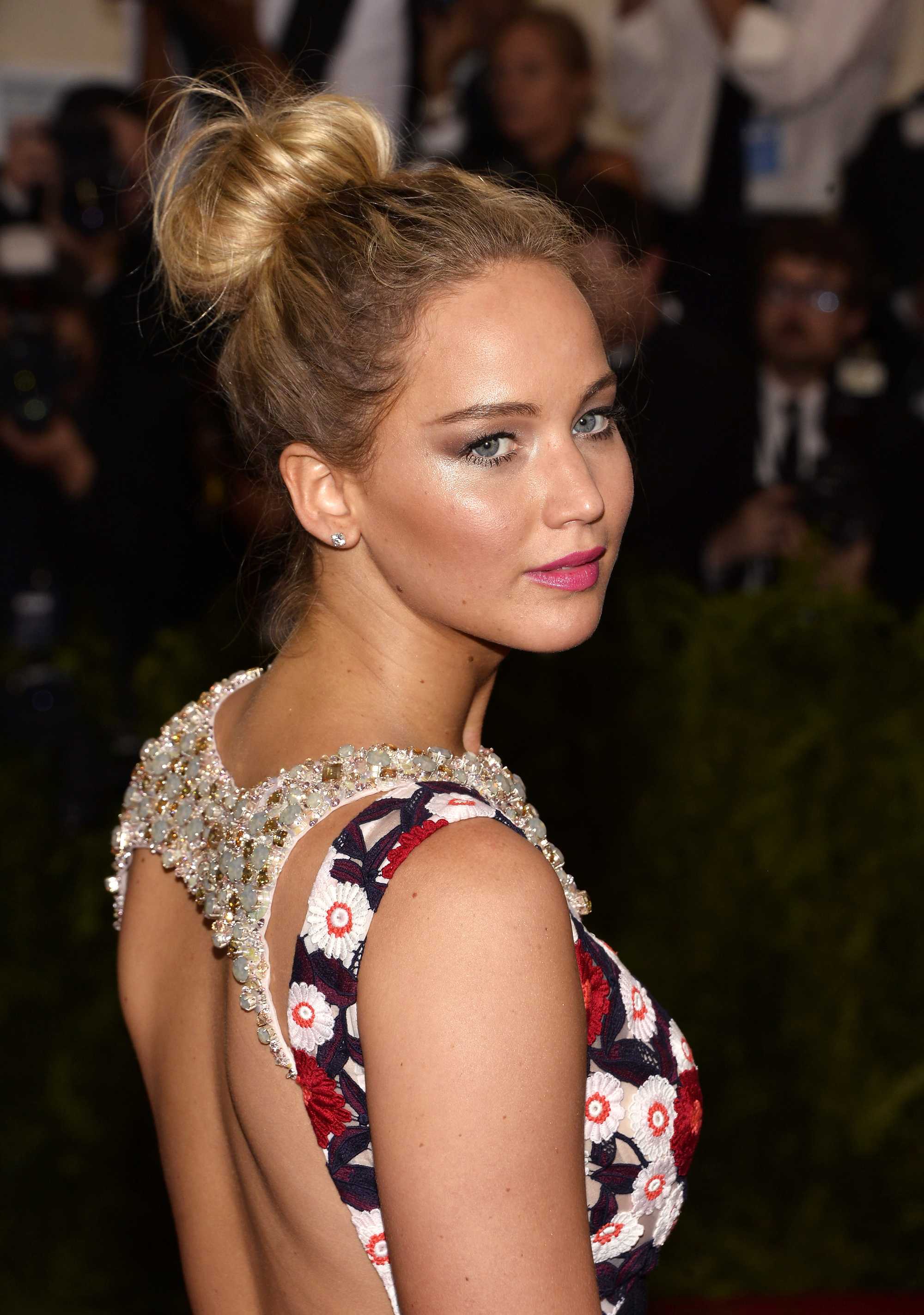 peinados-pelo-larfo-jennifer-lawrence