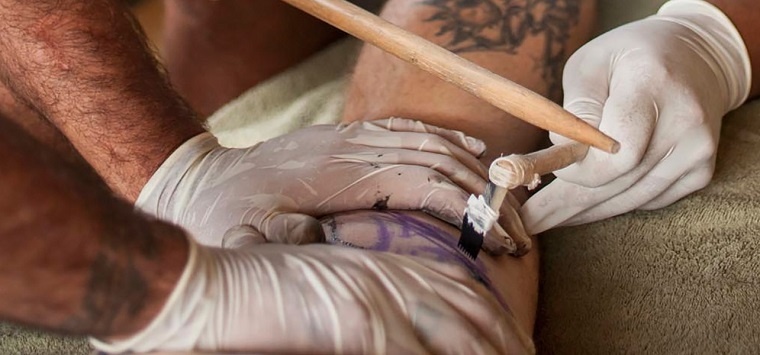 elaborar-tatuaje-maori-dificil-doloroso