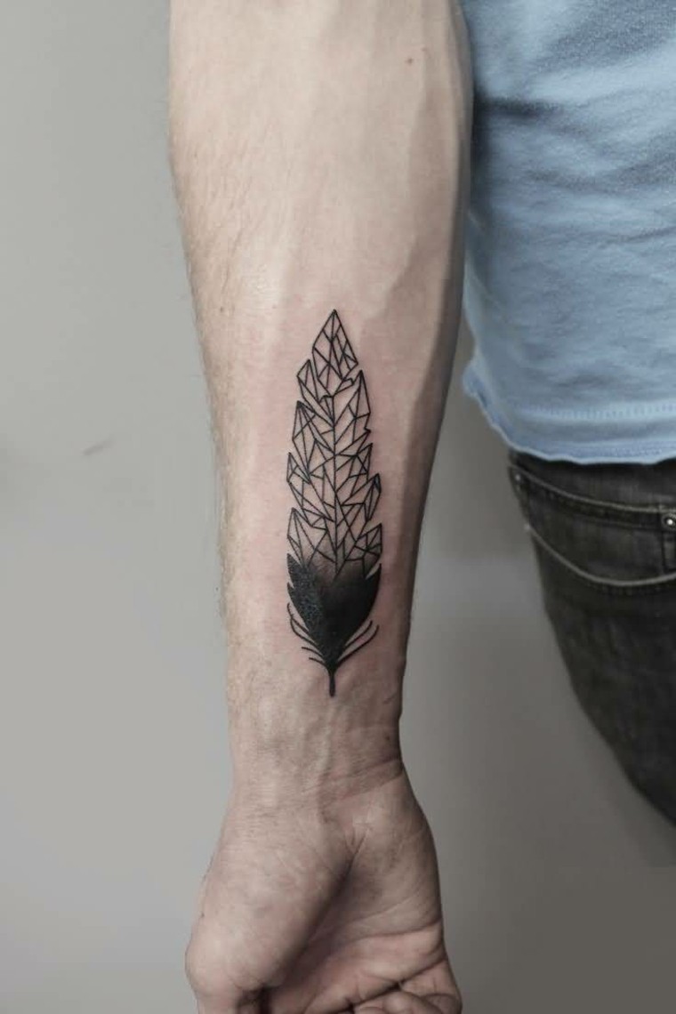 tatuaje de pluma