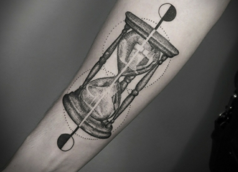 tatuaje reloj de arena