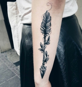 Tatuajes con flores, unas ideas muy originales para el verano