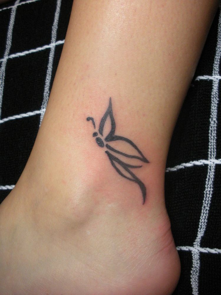 tatuajes originales para mujeres mariposa