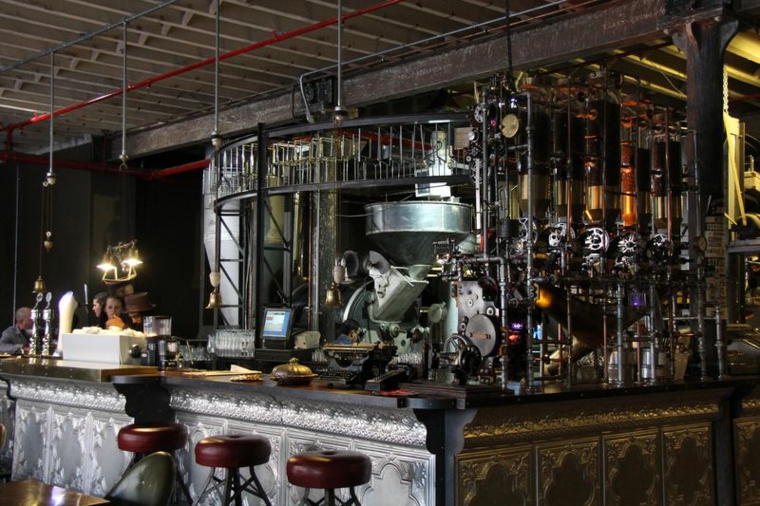 bar steampunk