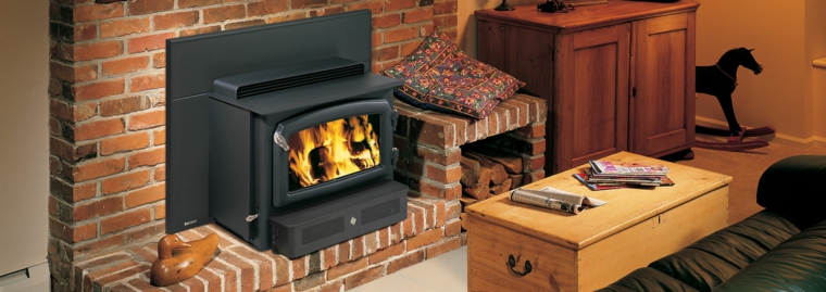 Chimenea de leña con ladrillos