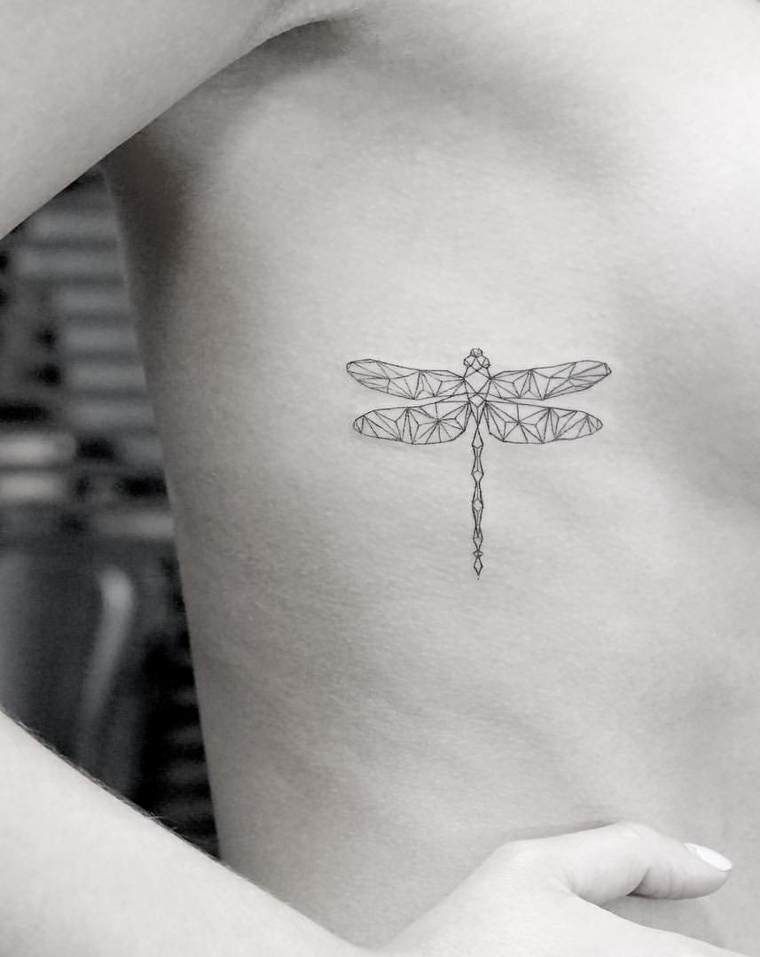 delicados-tatuajes-opciones-mujer