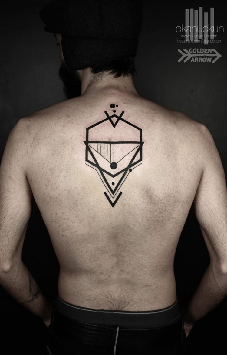 ideas tatuajes espalda hombres