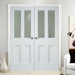 Puertas blancas para interiores modernos - usos en interiores