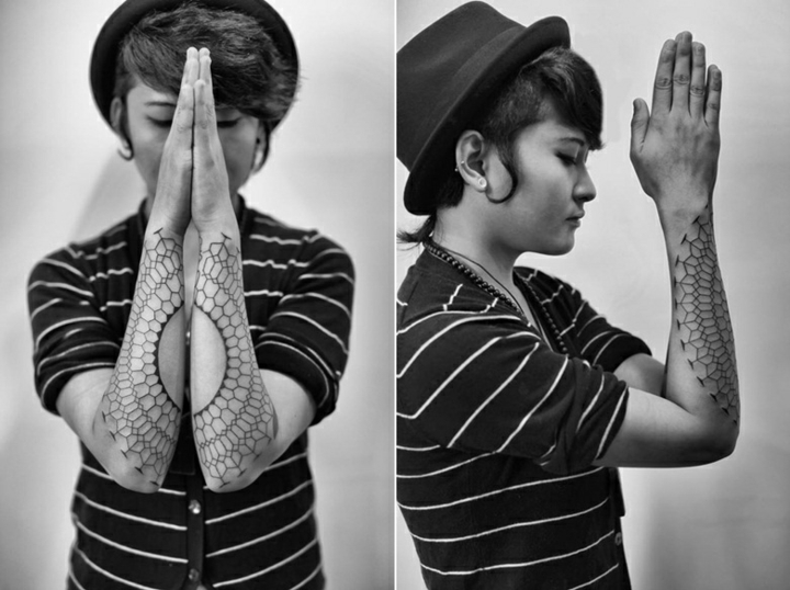 tatuaje tipo red lineas finas