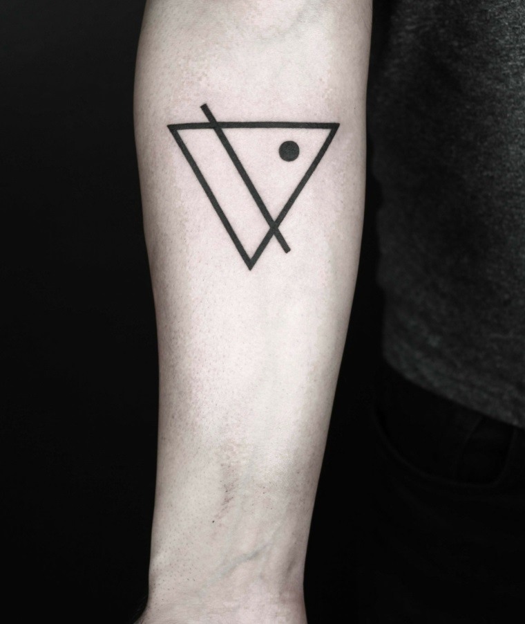 triangulo-tatuaje-okanuckun
