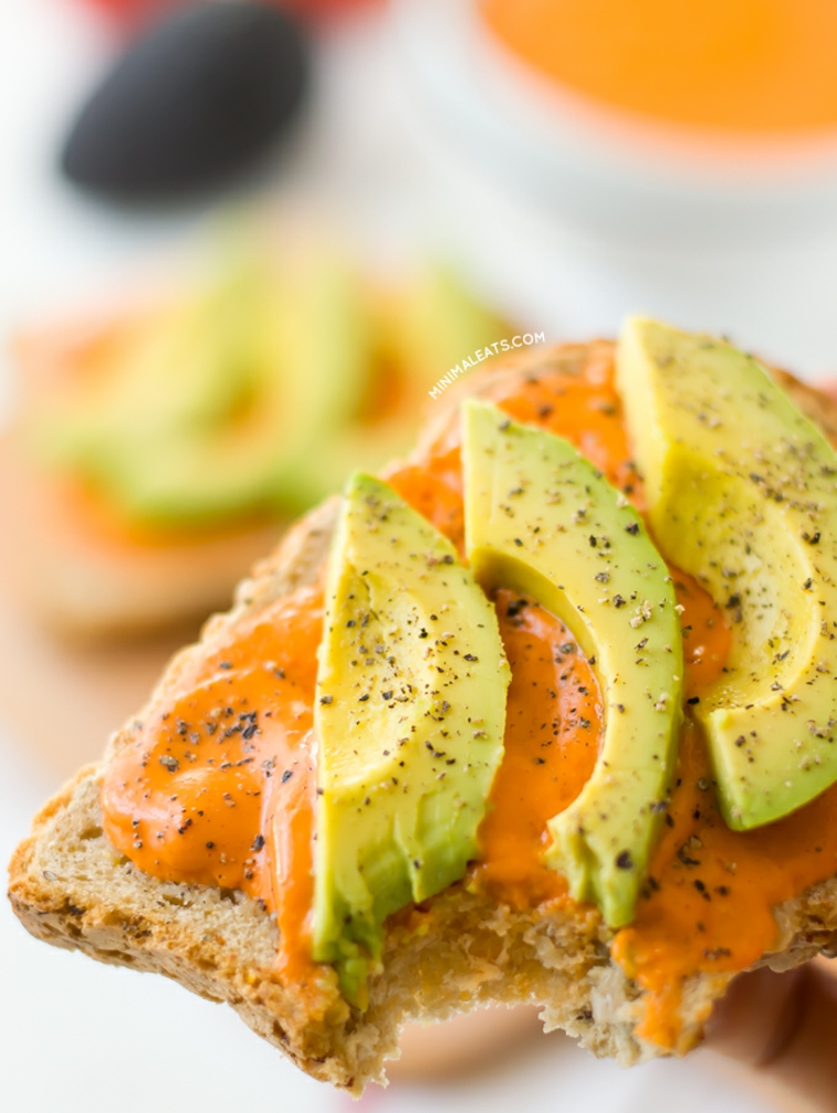 salmorejo con aguacate