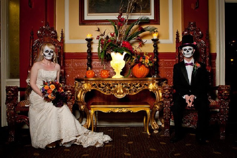 bodas-tematicas-halloween-opciones-recien-casados