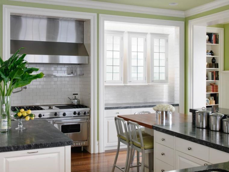 Cocina de granito negro - 69 fotos inspiradoras de espacios elegantes