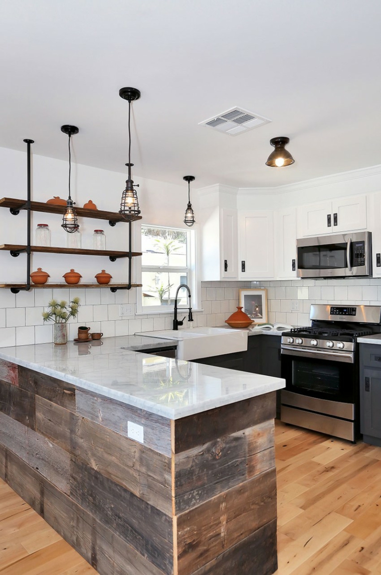 cocina-diseno-Kenihan-Development-marmol-carrara-madera-combinacion