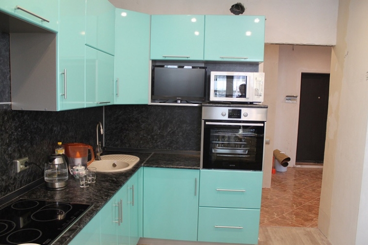 Cocina de granito negro - 69 fotos inspiradoras de espacios elegantes