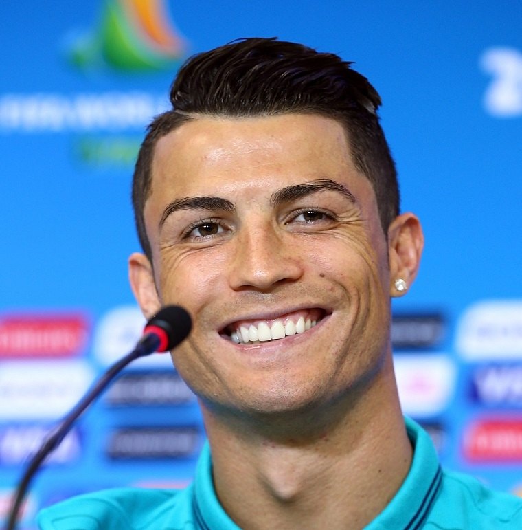 Cristiano-Ronaldo-cabello-furbolista-estilo