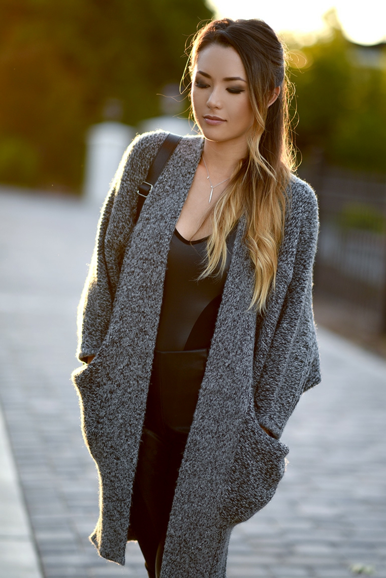 chaqueta-de-punto-gris-oscuro