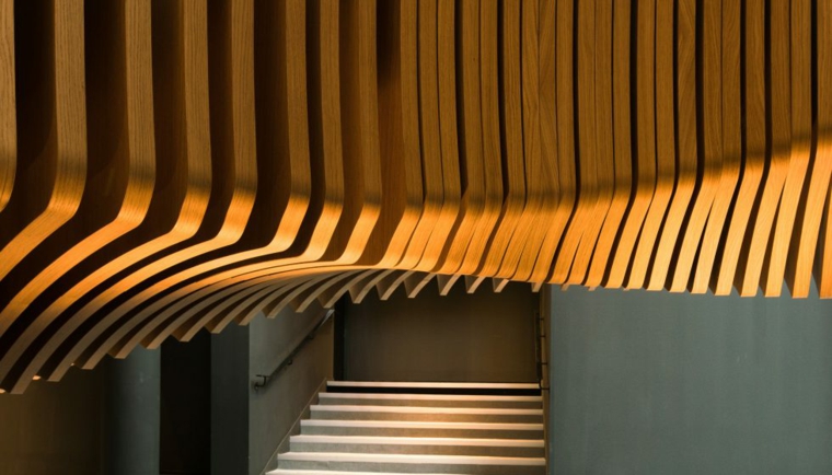 escaleras de madera laminas
