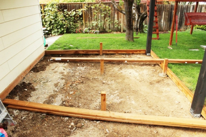 Construir un marco de plataforma para el jardín en sencillos pasos