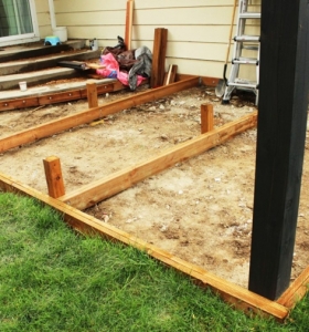 Construir un marco de plataforma para el jardín en sencillos pasos