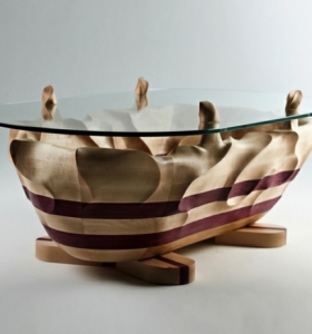Muebles de diseño inspirados por la naturaleza y hechos de materiales naturales