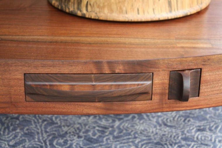 original mesa de madera con cajones