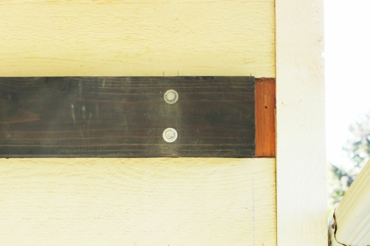 tornillos fijados paredes exteriores