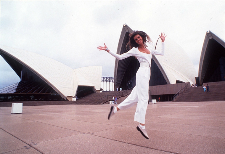 Elle MacPherson